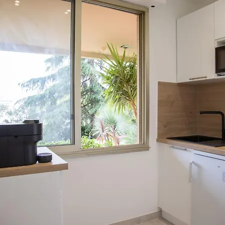 Διαμέρισμα Flat With Hot Pool Ζουάν λε Πιν