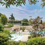 Apartment Flat With Hot Pool